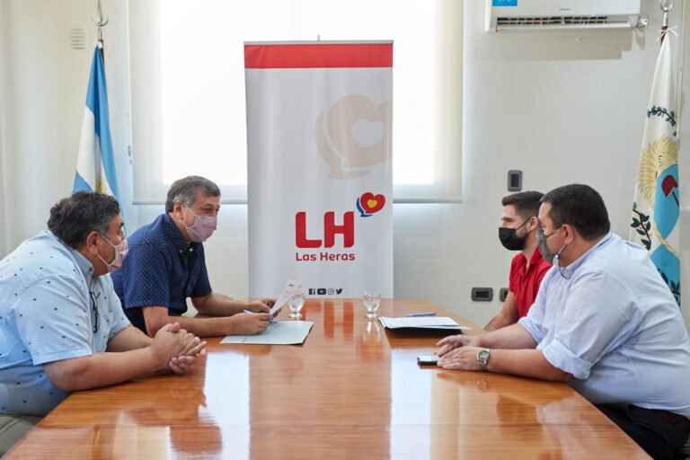 Lavuro y Las Heras firmaron un convenio para generar trabajo