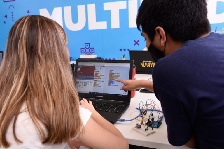 Arrancan los talleres en Infinito por Descubrir