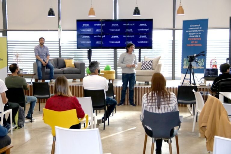 Cuatro novedosas startups mendocinas fueron elegidas para desarrollar su proyecto con Awa