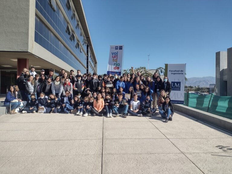 Actividades por el Día Internacional de las Niñas en las TIC