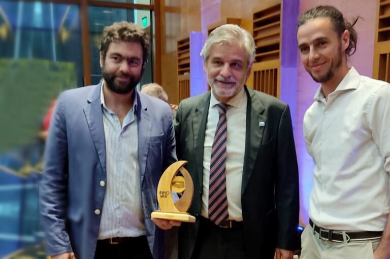 La empresa mendocina de climatización solar Energe, ganó el premio Innovar