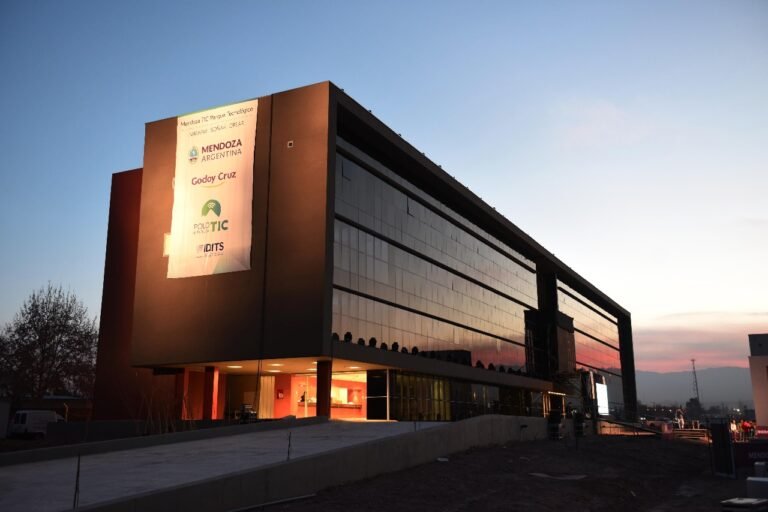 Polo TIC Mendoza renovó sus autoridades