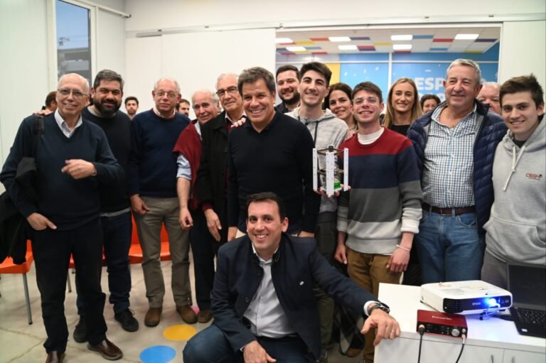 Jornada de innovación y ciencia en el ConectarLAB