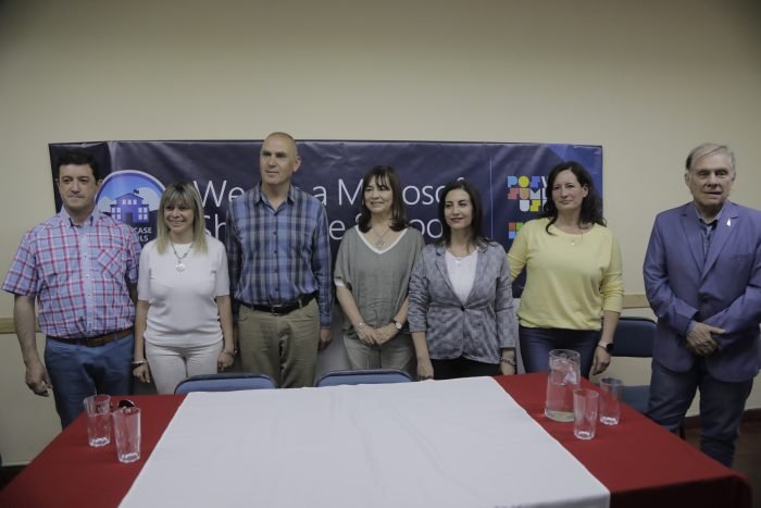 Una escuela de Mendoza recibió la certificación de Microsoft