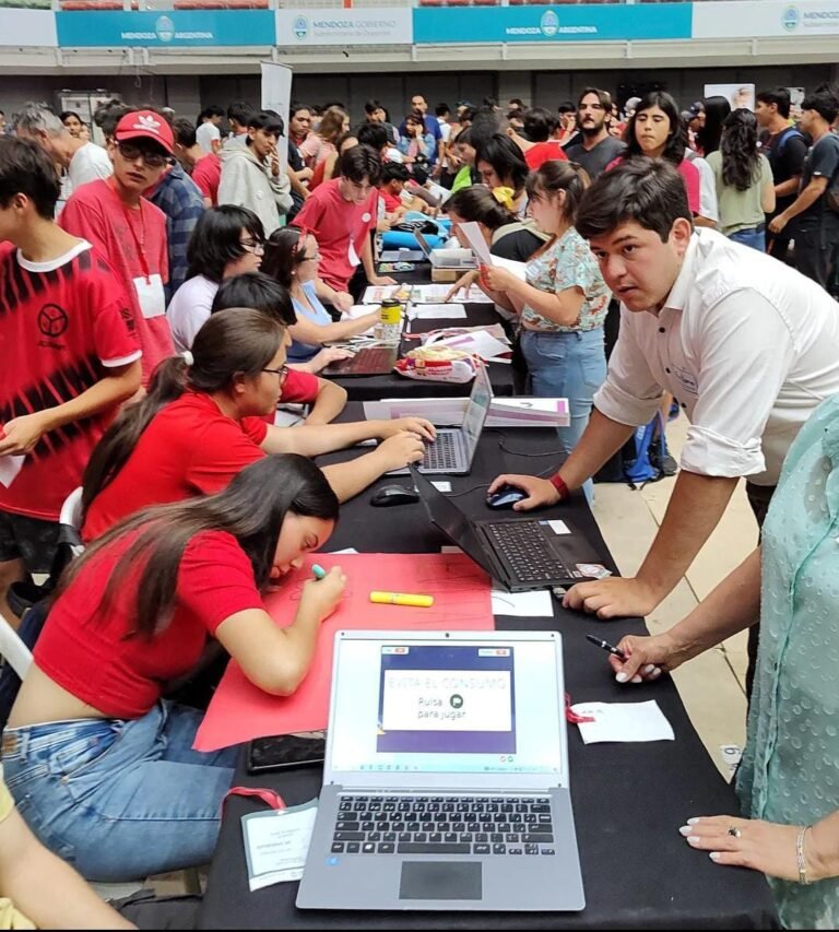 Mendoza Futura abrió la postulación de facilitadores para el 2023