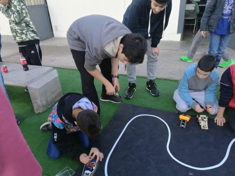 Probot School lanza convocatoria para cursos de robótica, domótica y diseño