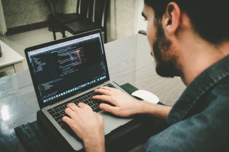 Lanzan un curso gratuito de programación para realizar contratos inteligentes