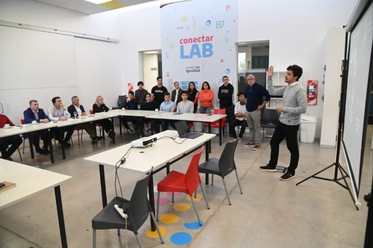 MendoSat-1: Ambicioso plan para realizar el primer satélite mendocino