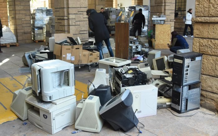 Reciclan una impactante cantidad de residuos electrónicos
