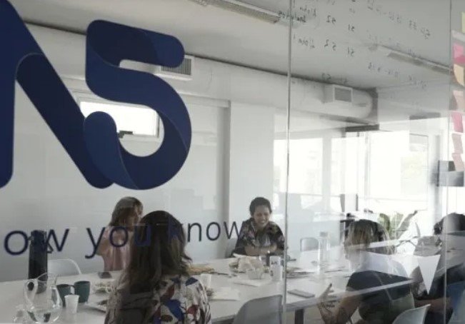 Empresa de software busca nuevos talentos para sumar a sus filas