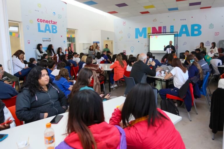 Godoy Cruz: Estudiantes podrán aprender sobre el departamento con un videojuego