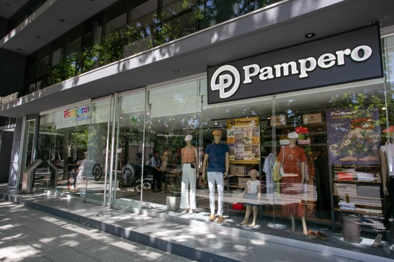 Ciudad de Mendoza: abrió el primer comercio que tramitó su habilitación de manera online