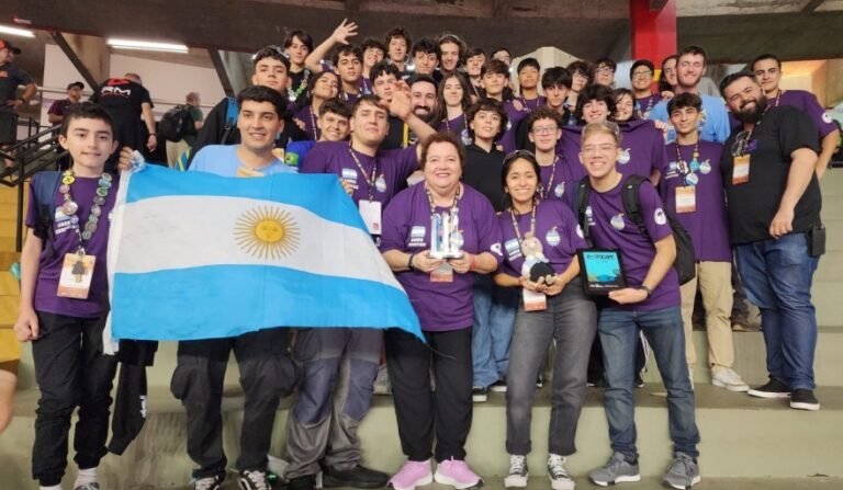 Equipo mendocino fue reconocido en el clasificatorio para el Mundial de Robótica
