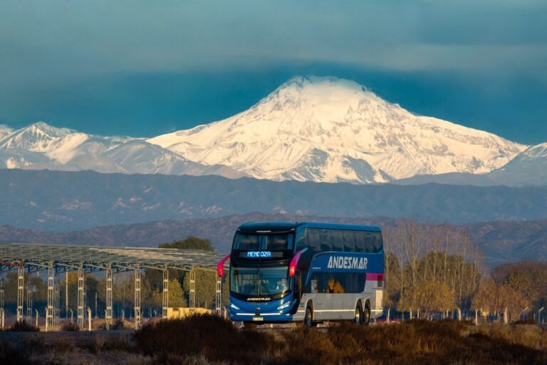Andesmar incorpora Starlink para mejorar la experiencia de viaje de sus pasajeros