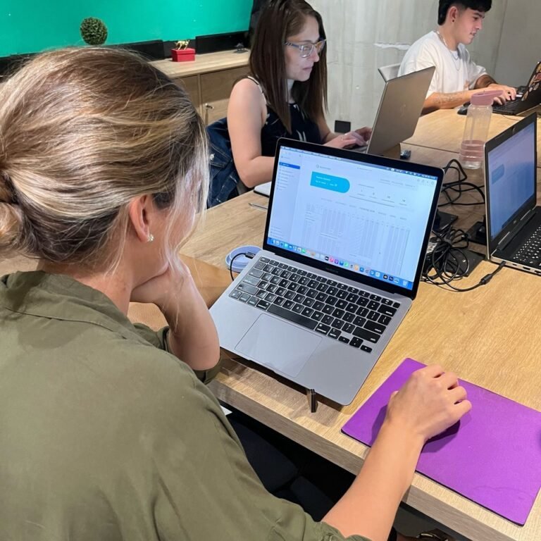 Cuál es la tecnología de las empresas exitosas que reduce 20% de costos y aumenta 25% la productividad