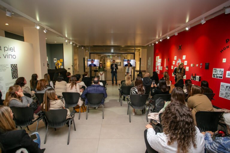 Comienzan las postulaciones para el Premio Mujeres en Innovación