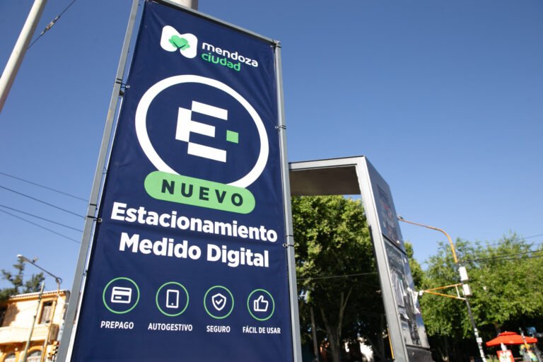 Prueba piloto: cómo viene funcionando el estacionamiento digital en Mendoza