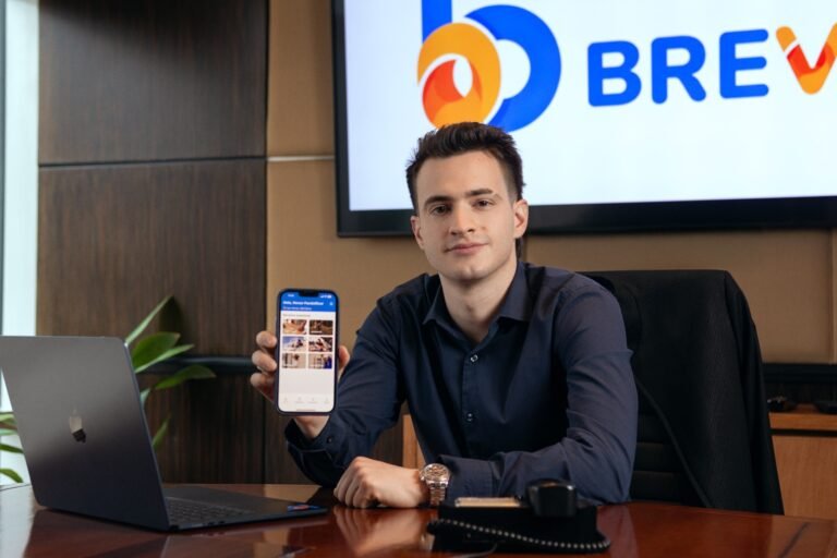 Brevis: la app mendocina que digitaliza la contratación de oficios y servicios en Cuyo