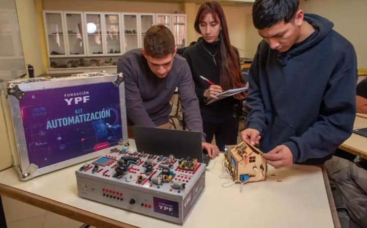Fundación YPF abre una nueva convocatoria para formar talento tecnológico en Mendoza